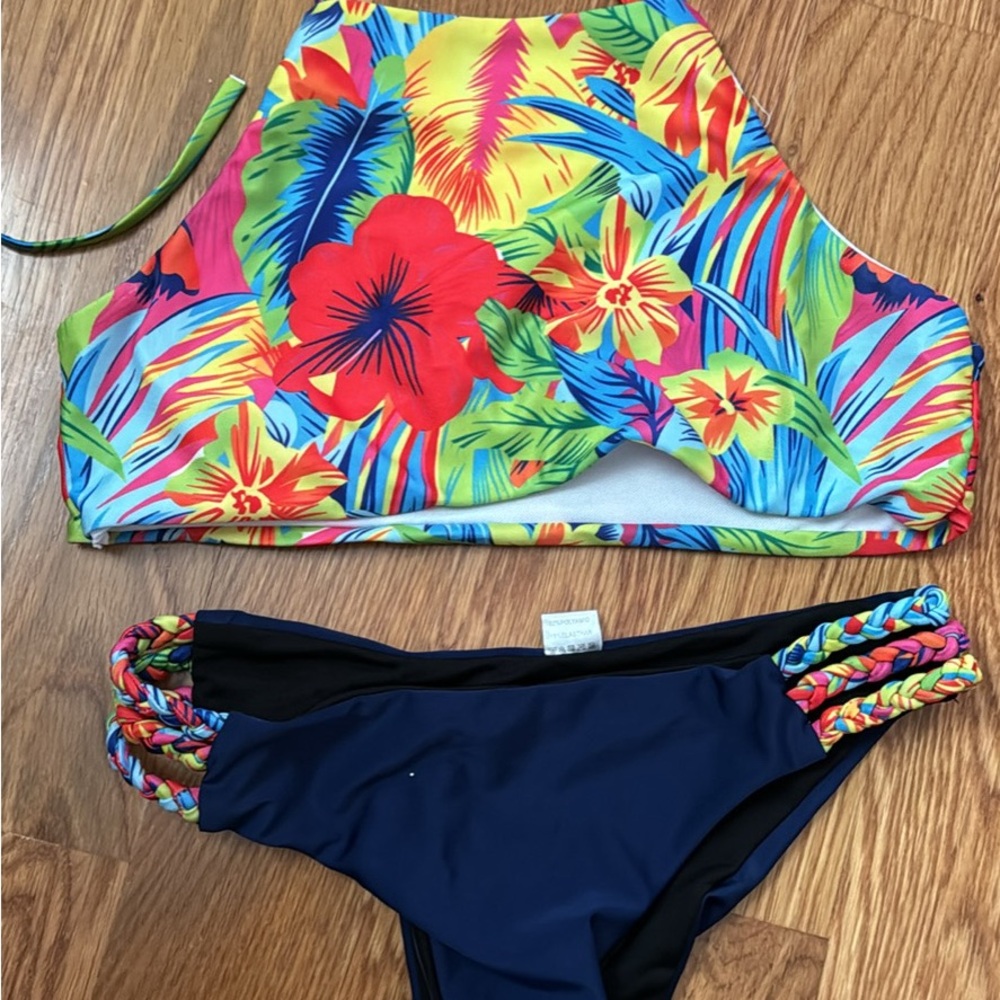 Bathing suit